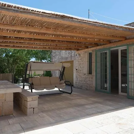 La Piazzetta Dei Trulli * Ostuni